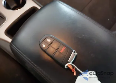 2017 Jeep Grand Cherokee Laredo 4X4 z USA, uszkodzony, nr VIN 1C4RJFAG4HC651452